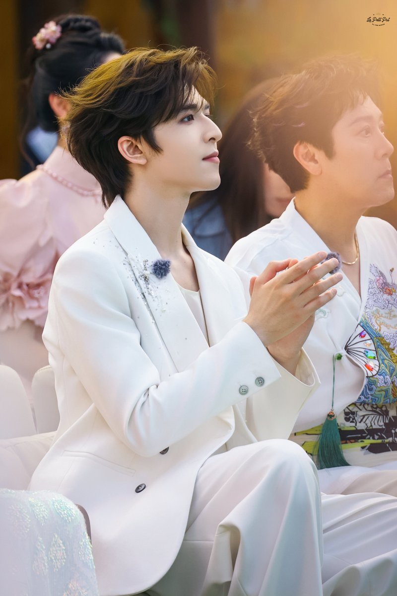 LePetitPat1020's tweet photo. 250704｜国风超有戏寻风季

国风金曲音乐会

@patrick_pppat

#PatrickFinkler #Patrick
#แพทริค #เจ้าปลาดาว
#尹浩宇 #Patrick尹浩宇 https://t.co/qpx7CIu7Dx