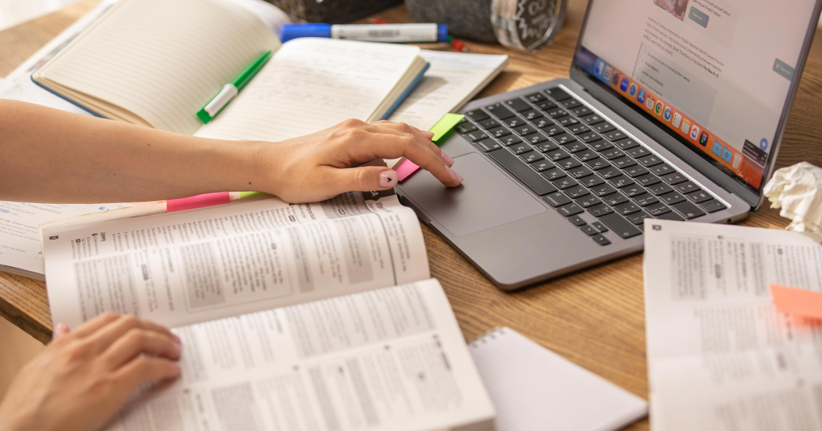 AlexeyM1981's tweet image. Top UK Dissertation Assignment:
Tips for Writing a Successful Dissertation 
need-a-pro.com/en/articles/13… 

#Dissertation #Assignment #dissertationhelp #dissertationwritngservices #DissertationWritingHelp  #Essayhelp #Essay #Assignmenthelp #Oxford #Cambridge #Harvard #Stanford #MIT…