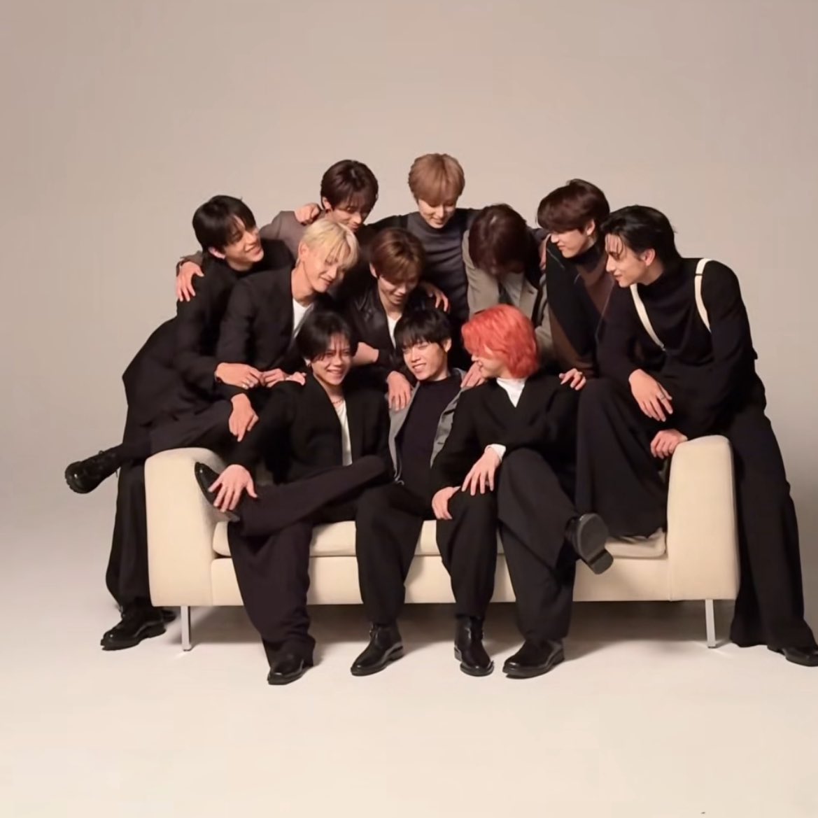 これが一瞬でこれになるの😭😭😭家族😭😭😭