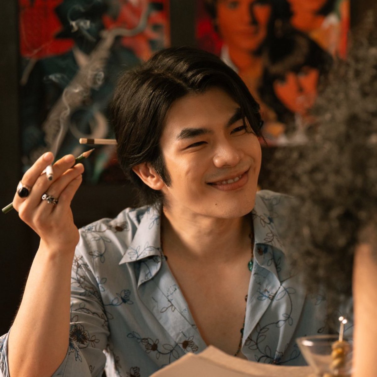 เอ็งรอพี่ก่อนนะวา พี่จะเร่งหาเงินไปขอเอ็งกับมอยร่า