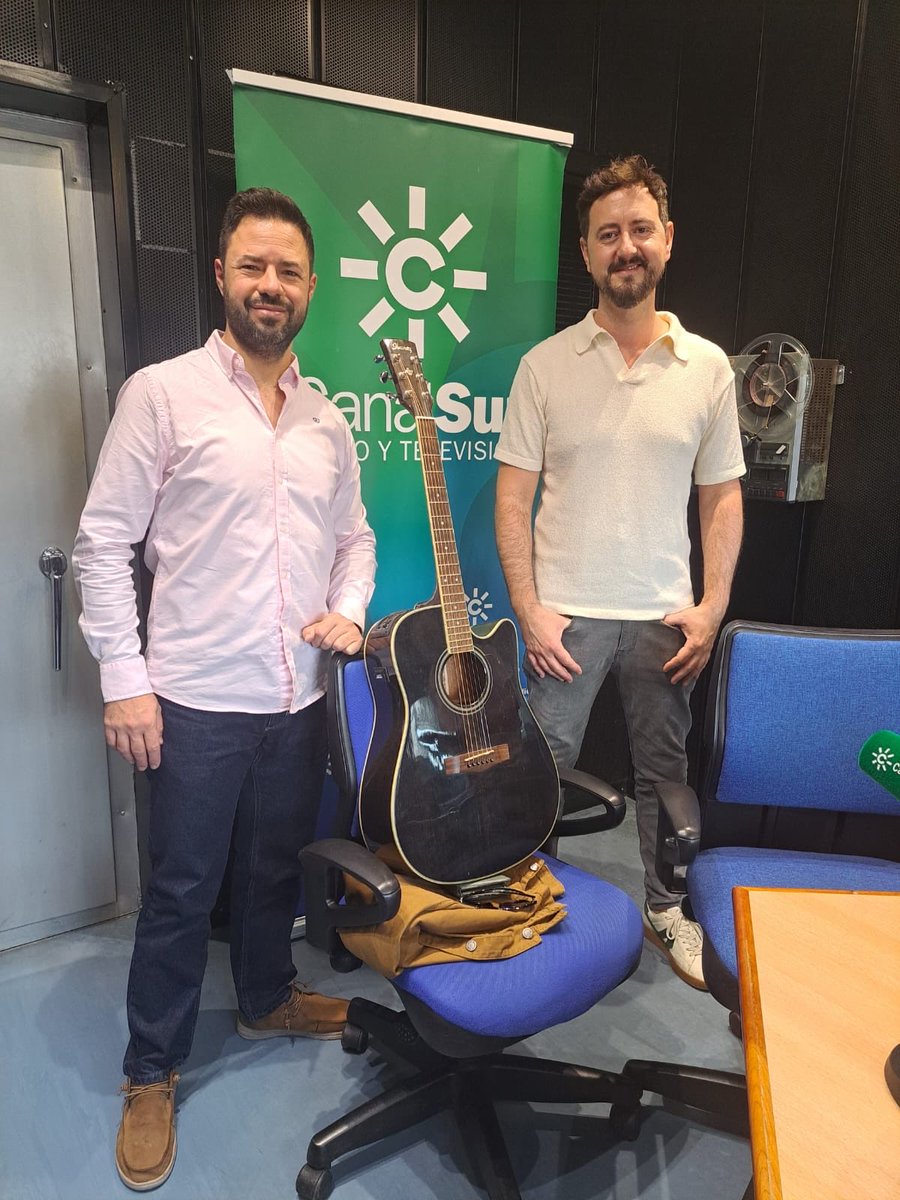 Esta mañana hemos estado en <a href="/canalsurgranada/">CanalSur Granada</a> <a href="/canalsur/">CanalSur</a> charlando con el gran <a href="/ljlopez5/">Luis Javier López</a> .
Andrés habló sobre el nuevo disco… ¡y hasta se marcó un acústico de “Say Goodbye”! 🎶

Gracias por la entrevista y por el cariño! 
<a href="/cuestiondmedios/">Cuestión de Medios</a> <a href="/wildpunkoficial/">Wildpunk</a> #sarajevo84