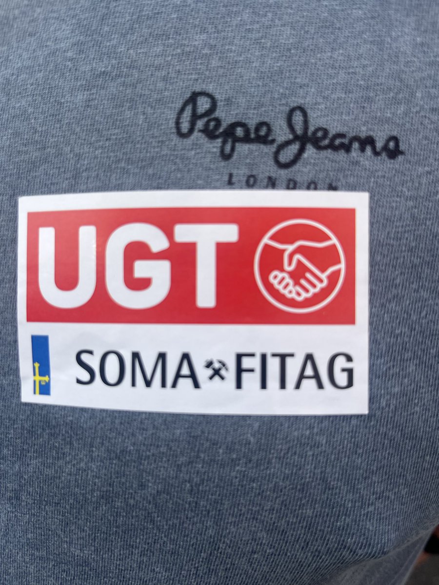 JLuis Alperi Jove (@alperijove) on Twitter photo Acabar con la Siniestralidad Laboral es Responsabilidad Empresarial.
<a href="/UGT_Comunica/">UGT</a>
<a href="/UGT_FICA/">UGT FICA #SalariooConflicto #PactoIndustria</a>
<a href="/somafitagugt/">SOMA-FITAG-UGT</a>
#ElTrabajoNOPuedeCostarVidas Acabar con la Siniestralidad Laboral es Responsabilidad Empresarial.
<a href="/UGT_Comunica/">UGT</a>
<a href="/UGT_FICA/">UGT FICA #SalariooConflicto #PactoIndustria</a>
<a href="/somafitagugt/">SOMA-FITAG-UGT</a>
#ElTrabajoNOPuedeCostarVidas