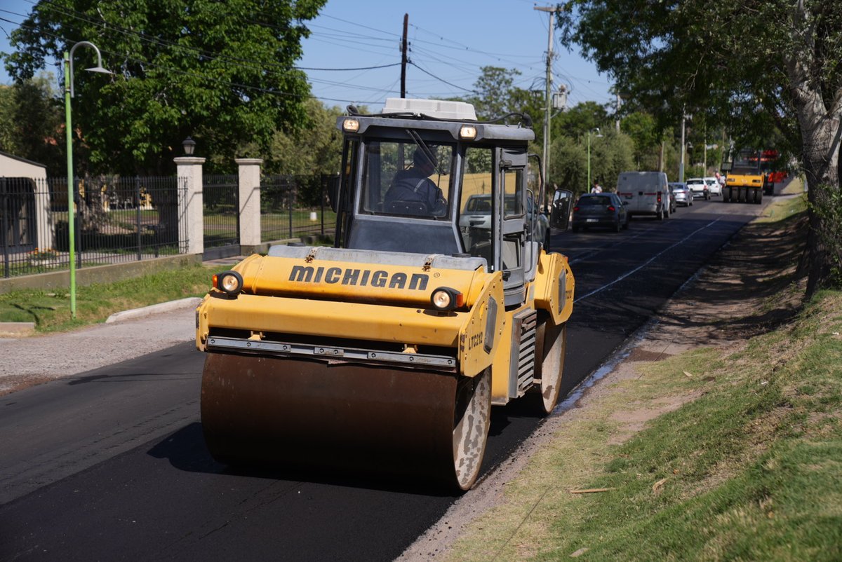 Junín: avanza con el reencarpetado de 3 Km de calle 9 de Julio
radioregional.com.ar/junin-avanza-c…