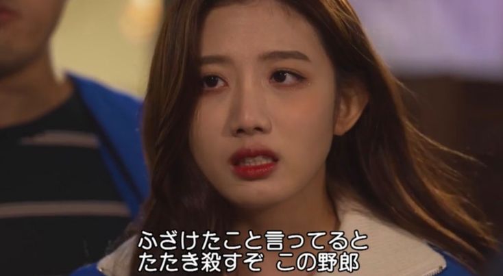 会社の同僚
「ヘビメタ？メタル？
　よく知らんけどさ、うるさいよねｗ」

自分