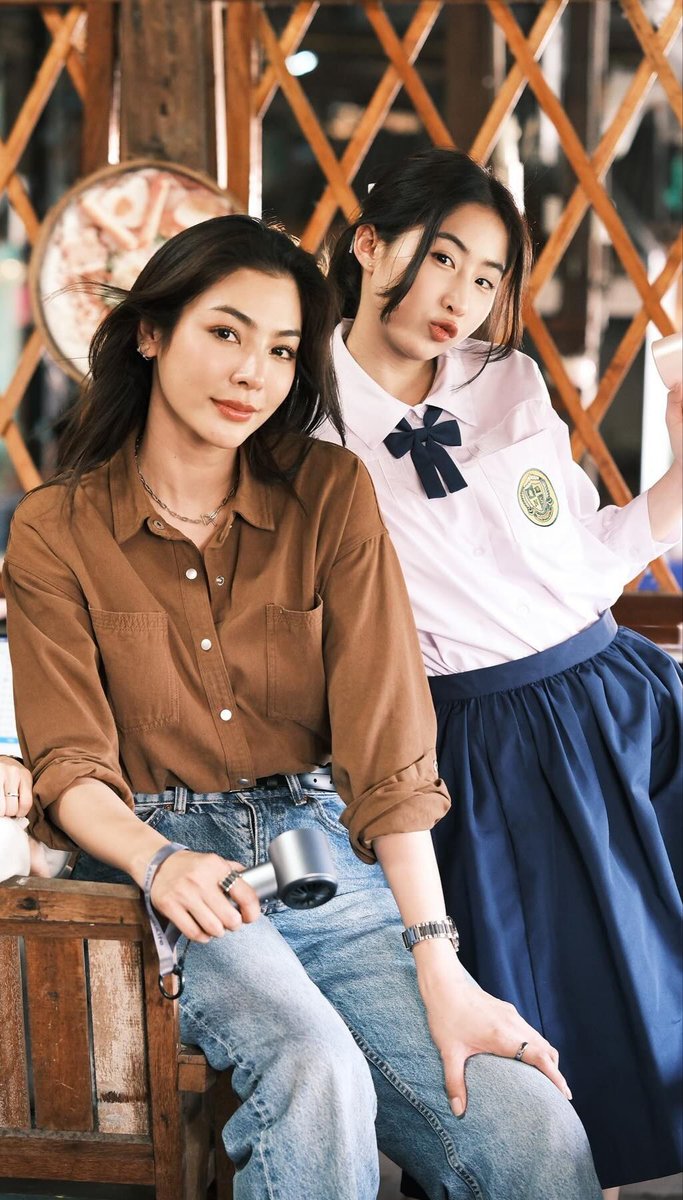StarFocusTeam's tweet photo. Congratulations to Faye&amp;Yoko on being nominated

💗2025 STARFOCUS TOP ARTIST💗

🔗Voting Link:https://t.co/sUAuBvpNWH

🗓️October 16 - 31 (BKK)

@centralfayokobr 
#YokoApasra #fayeyoko #FayePeraya https://t.co/PTR0UeUPdV