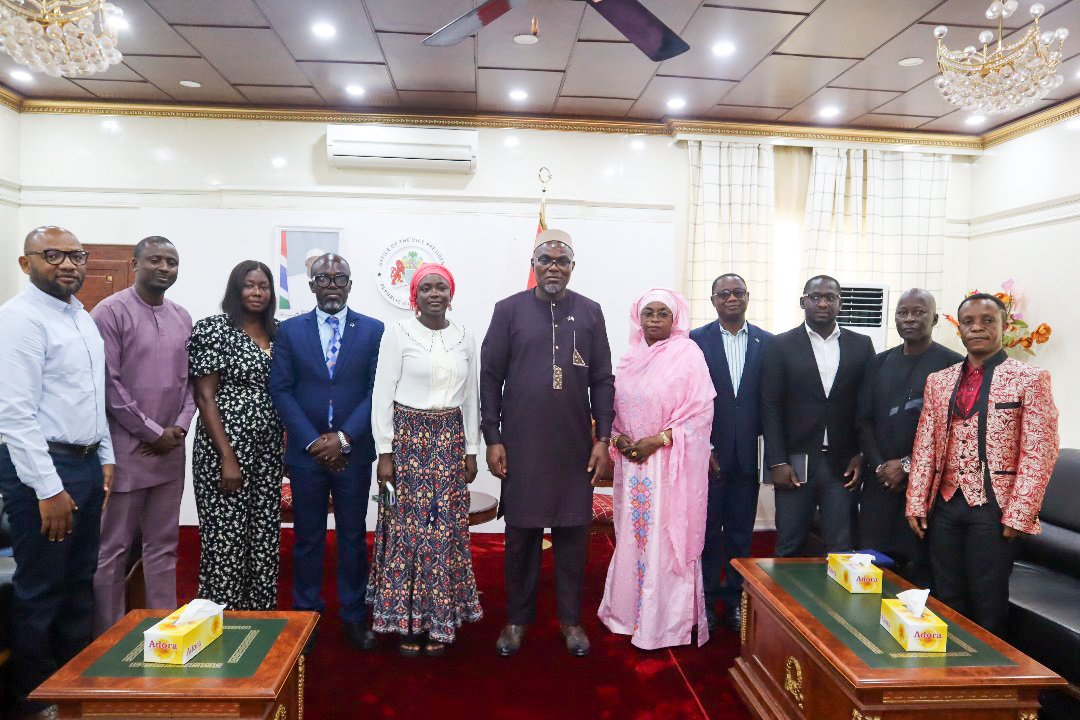 OVP_gm's tweet image. 𝐕𝐏 𝐉𝐚𝐥𝐥𝐨𝐰 commends the African Development Bank for its continued partnership during a mid-term review of the $6M Vulnerable Youth &amp;amp; Women Support Project.

He hailed the initiative as vital to empowering vulnerable groups &amp;amp; driving inclusive growth. 

#VPJallow #AfDB