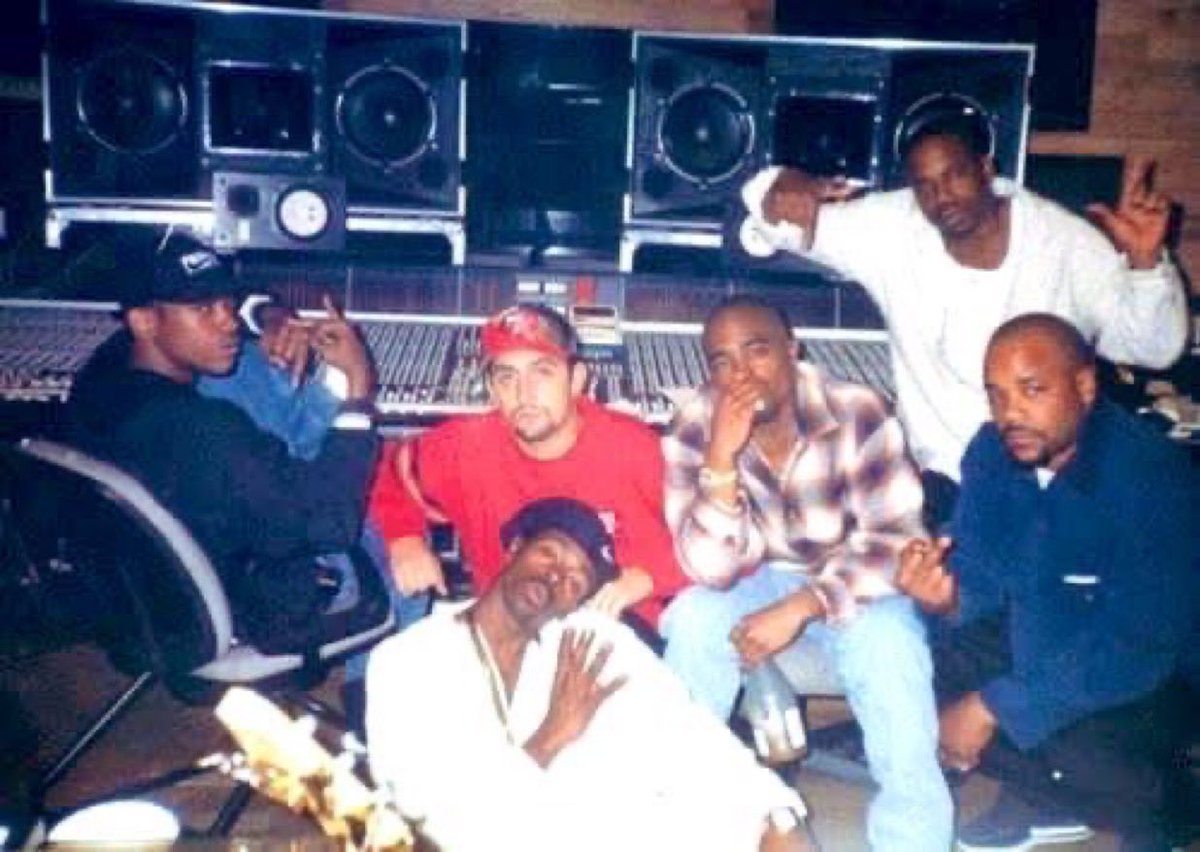 rappin_4tay's tweet photo. #TBT ๐พ @kurupt_gotti #Johnnyj @2PAC #MopremeShakur #BIGSYKE #RAPPIN4TAY ALL EYEZ ON ME STUDIO SESSIONS ๐๐ฟ #RIP2PAC ONLY GOD CAN JUDGE ME - 4-TAY - https://t.co/UdlBnFYYvk