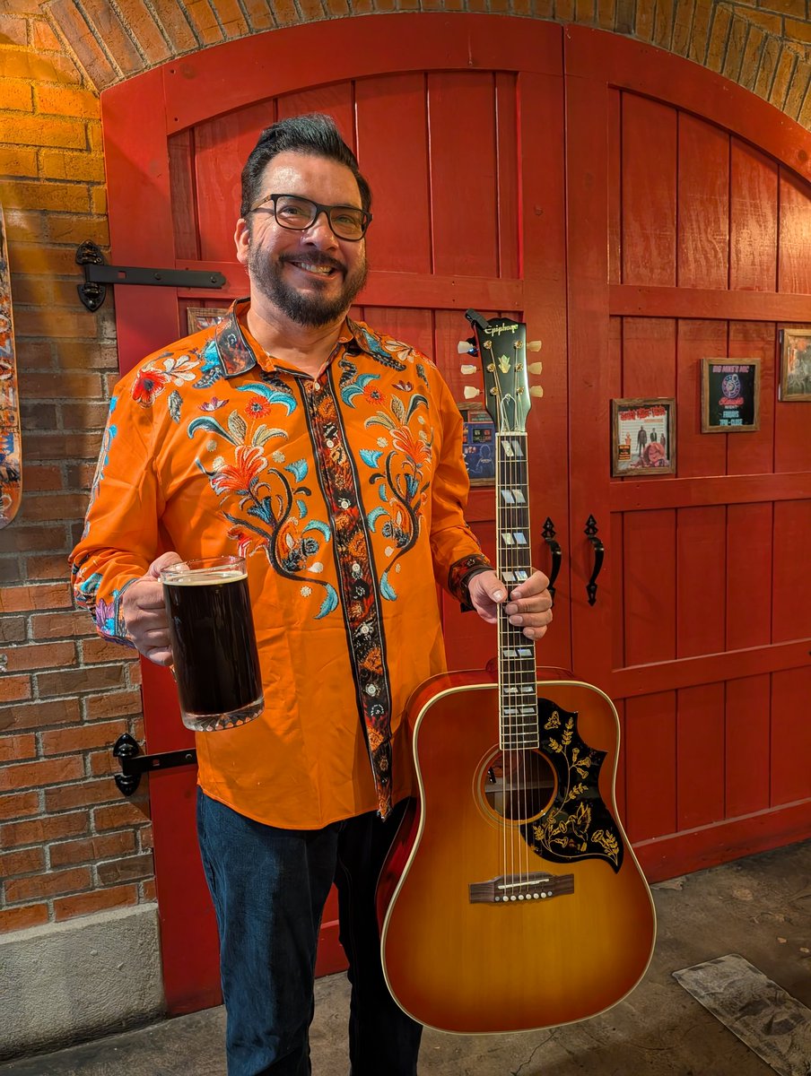 Carlos Guevara Jr ⚡️ tweet media