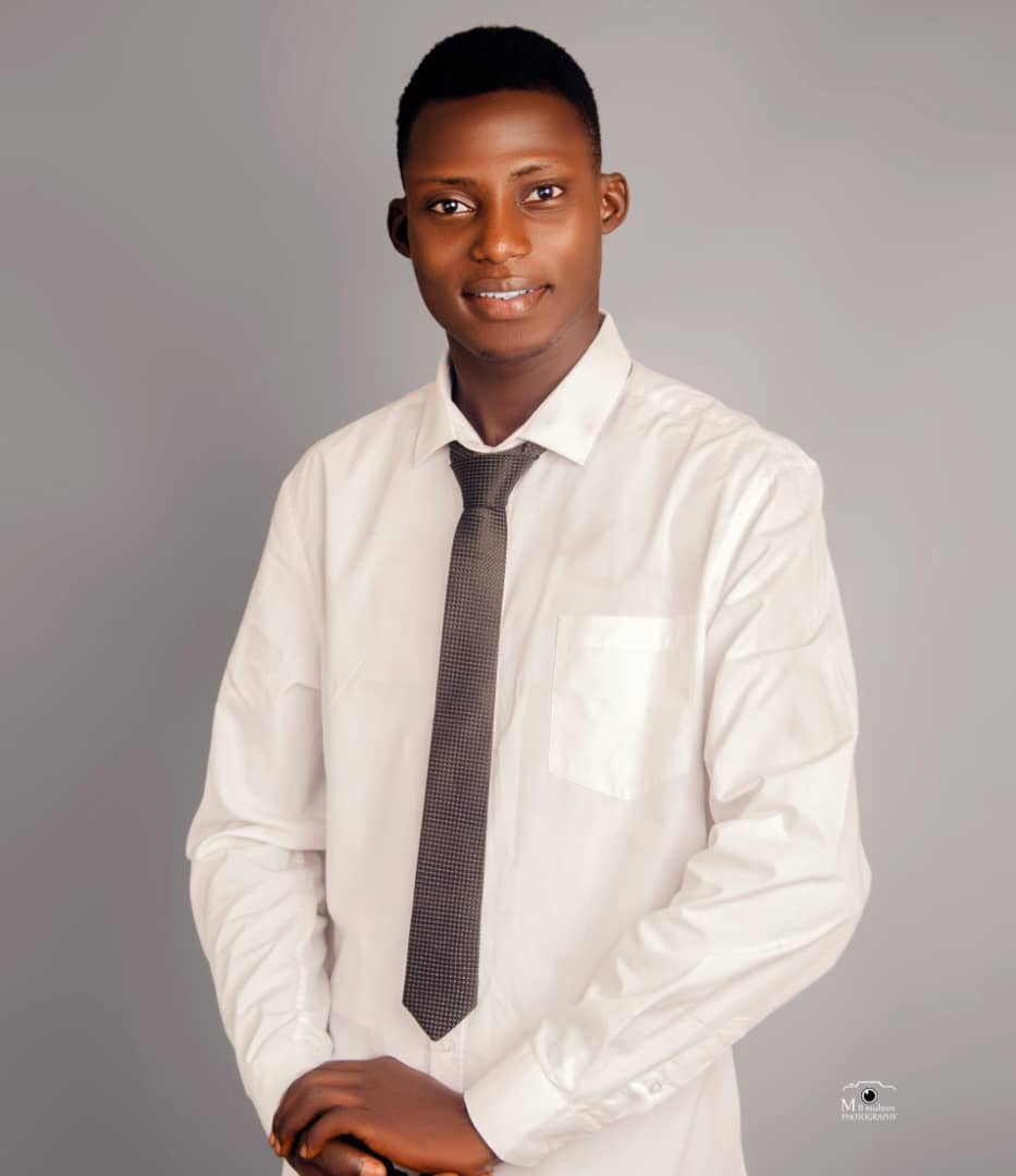 Alwaysbolajy's tweet photo. Success is not built in a day, it is the result of little efforts repeated daily.
Hard work lays the foundation, but consistency keeps the dream alive.

When you stay consistent, even on days you don’t feel motivated, you build discipline. 

https://t.co/syLAseS5Lq https://t.co/YkoVglnWQm