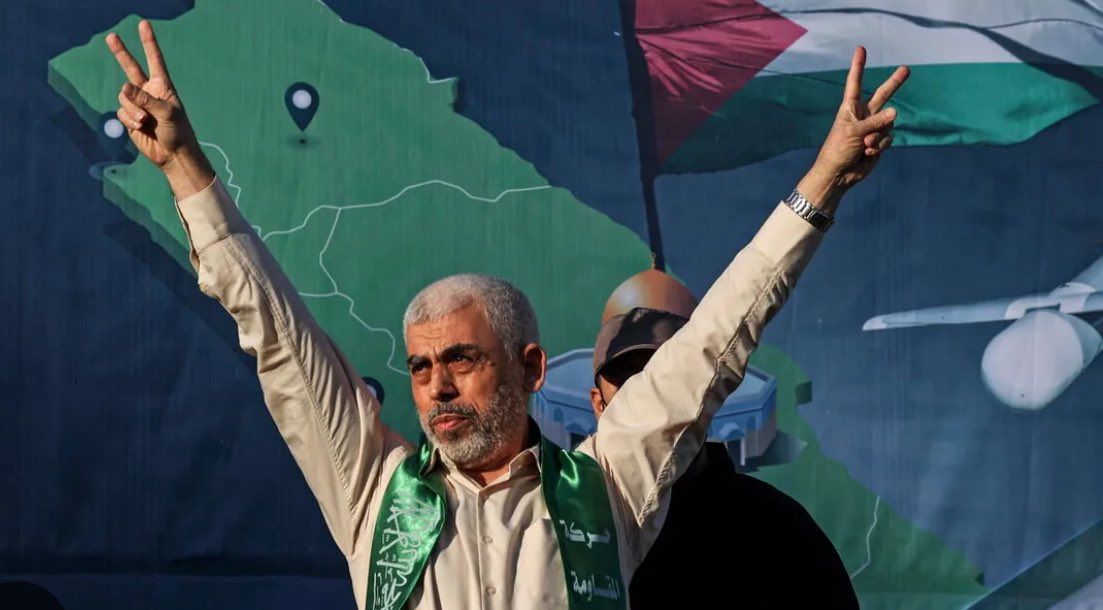 Şehadetinin birinci yıldönümünde Hamas lideri Yahya Sinvar’ı rahmet ve saygıyla anıyorum. Şehitler ölmez!
#NehirdenDenizeÖzgürFilistin