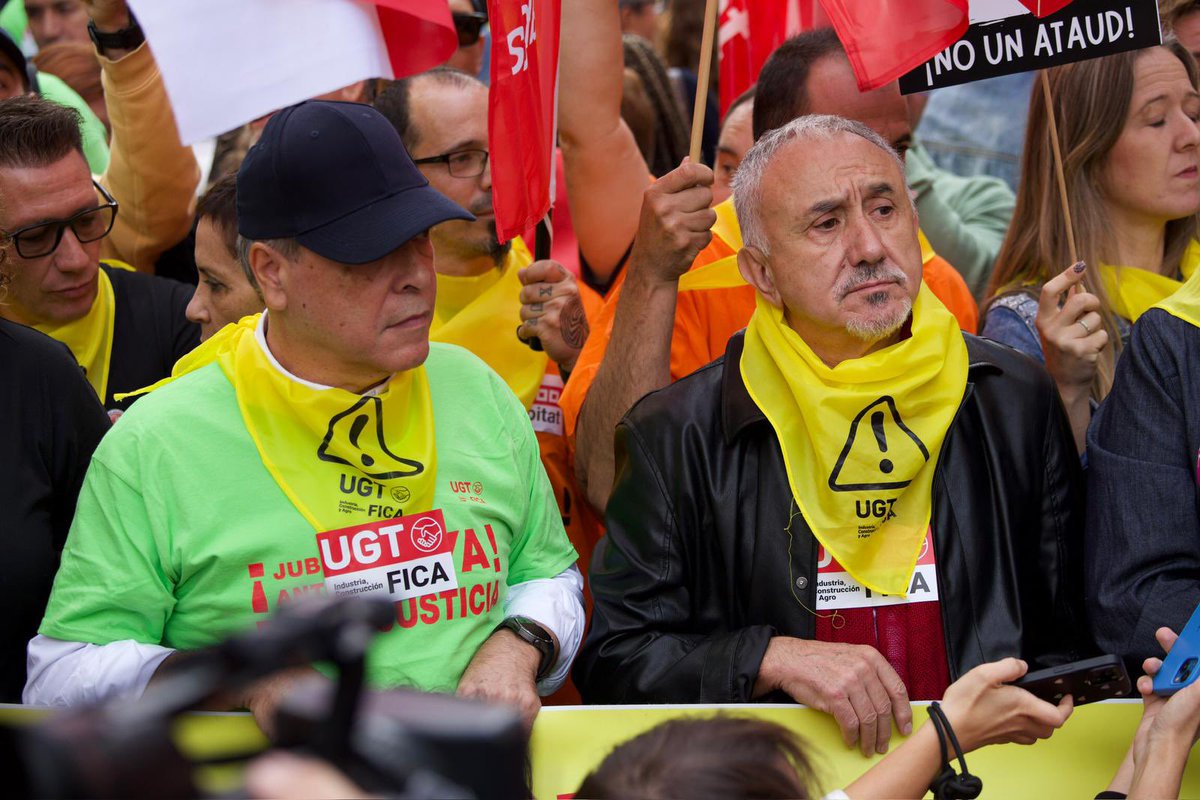 Proteger la salud, la seguridad y la vida de las y los trabajadores es responsabilidad del empresario, de la patronal. Nos manifestamos frente a la CEOE.

647 mil heridos en 2024, 830 muertos, la construcción el sector más castigado.

Ir a trabajar no puede costarte la vida.