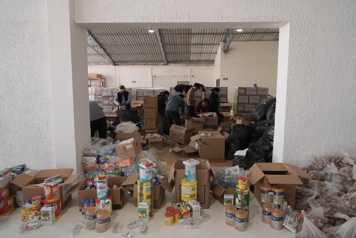 juliomenchaca_'s tweet image. Seguimos entregando medicamentos en las comunidades afectadas para atender de manera oportuna a la población con problemas de salud y tratamientos en curso.
#HidalgoUnido
#PrimeroElPueblo