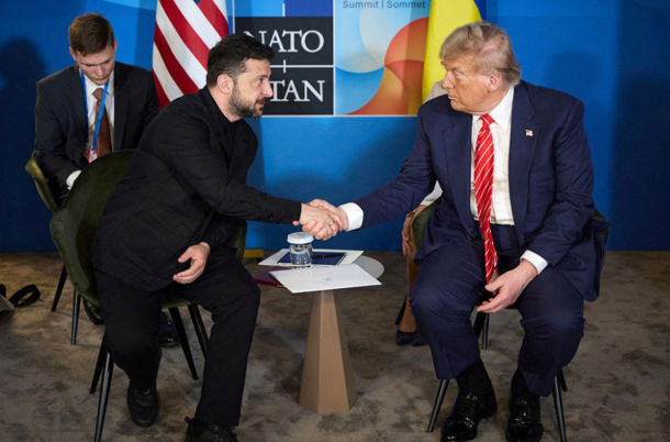 Zelensky’s visit to Washington on October 17 kicks off with closed-door meetings focused on defense and energy cooperation. His schedule includes talks with top US defense firms, energy negotiations, a speech to Congress, and high-level consultations, all timed ahead of a key