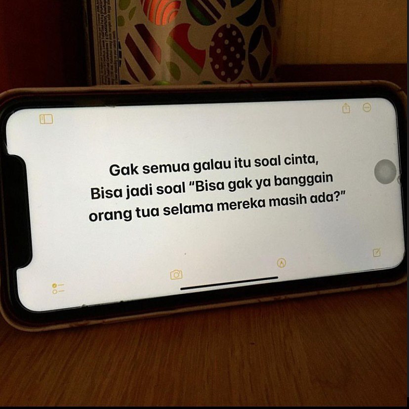 pocomnkg (@mhdarieff_) on Twitter photo 