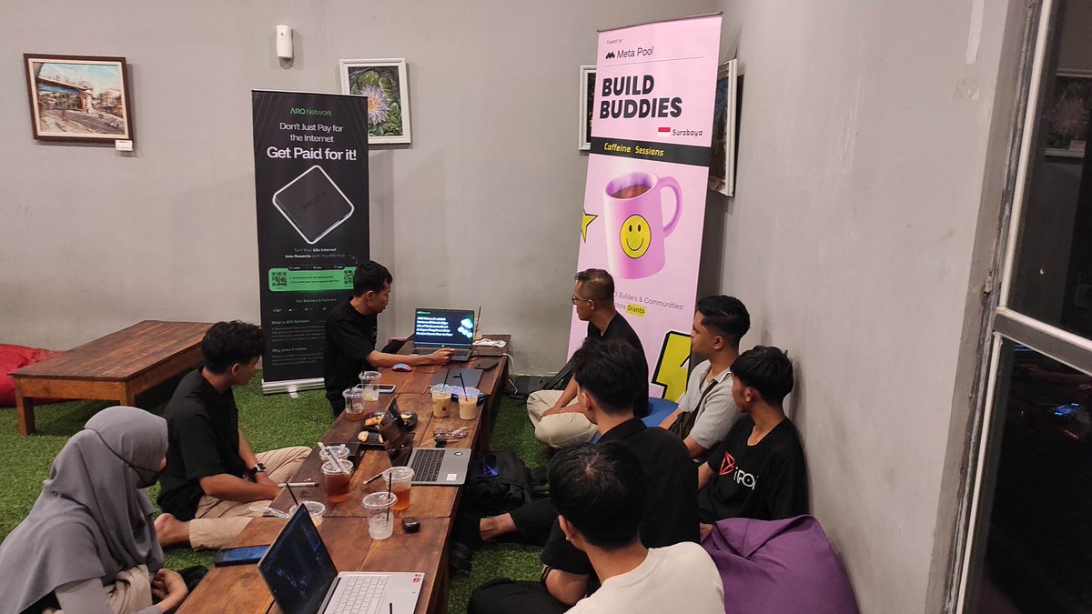 kianesensei's tweet image. 🚀Extraordinary meetup event today @AroNetwork x @meta_pool .

🔥Introducing the ARO Partner Program and Decentralized Edge Cloud. How ARO Pods Work.

#depin #aro #aronetwork #metpool