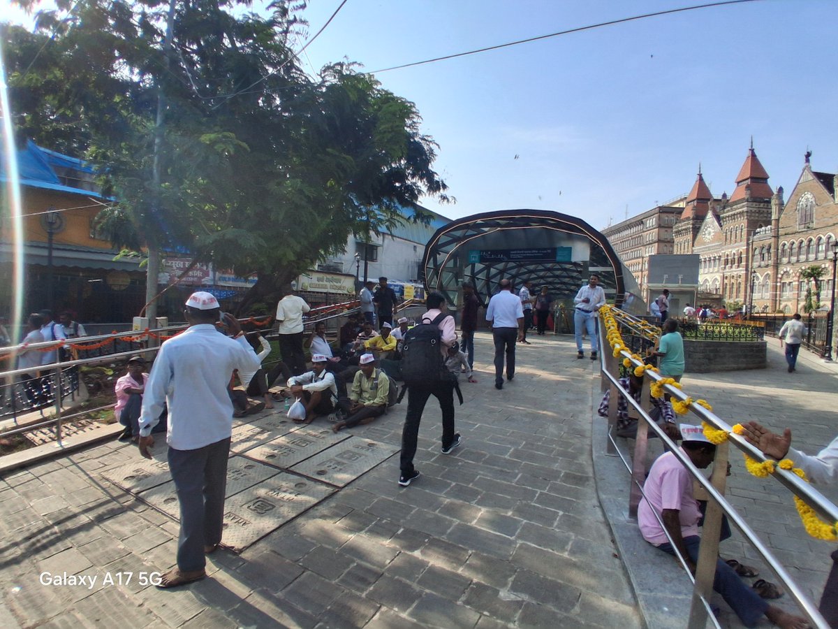 Mumbai Metro Aqua Line 3 full day ridership on 15 October was 1,82,197 passengers.