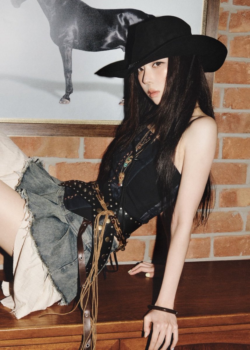 취향의 윈터 tweet media