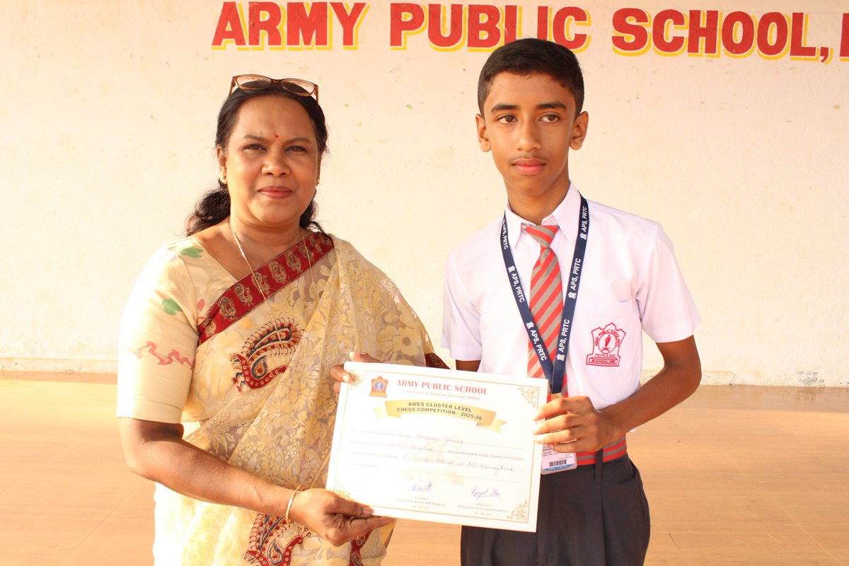 apsprtcbangalor's tweet image. 🏆 Celebrating Excellence!
Our brilliant minds proved their mettle in Chess and Design Shala, showcasing strategy, creativity, and innovation. Congratulations to all the winners! 👏✨
#apsprtc