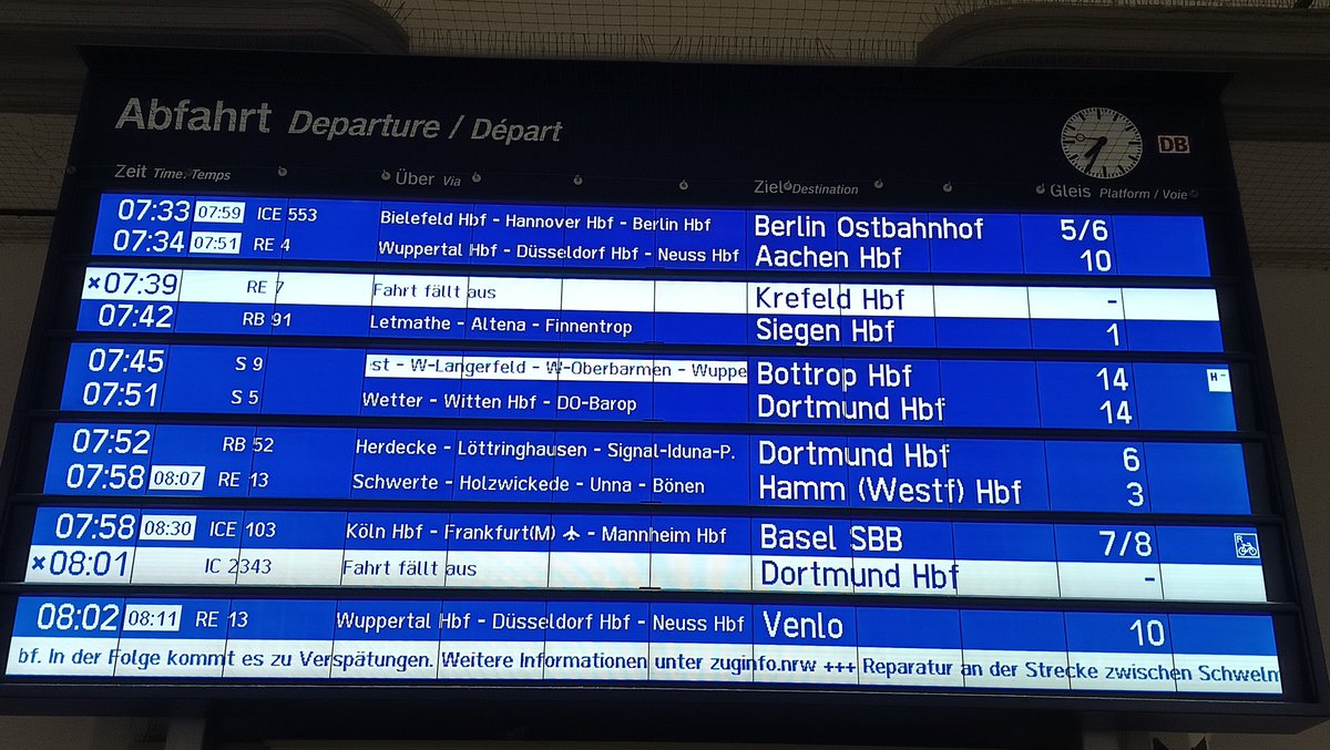 #ICE ritardo standard , per fortuna ho il volo alle 13 🇩🇪 ✈️🇮🇹