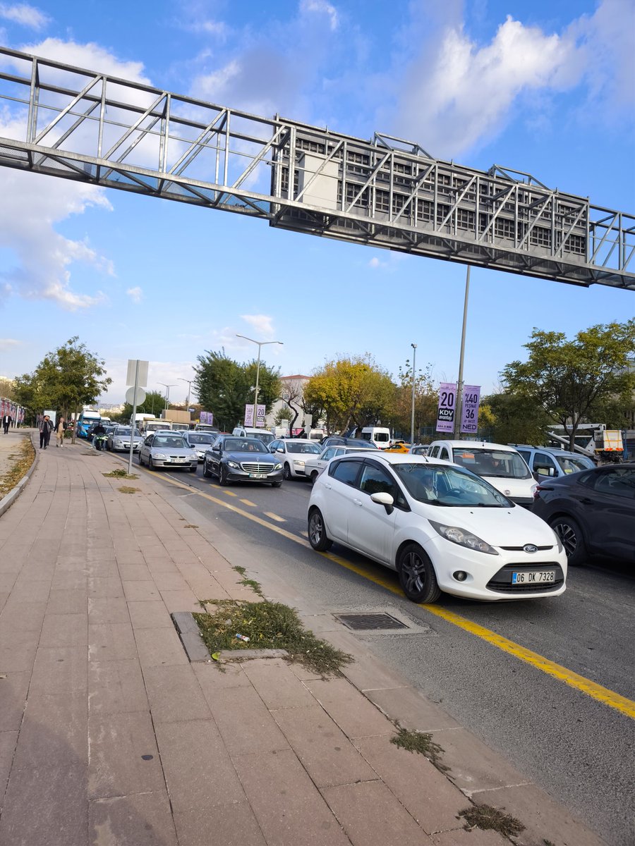 Teşekkürler <a href="/askiankara/">ASKİ Genel Müdürlüğü</a> <a href="/abbbasin/">Ankara Büyükşehir Basın</a>  
Bu zamanda bize bu rezilliği yasattiginiz için👏👏👏👏