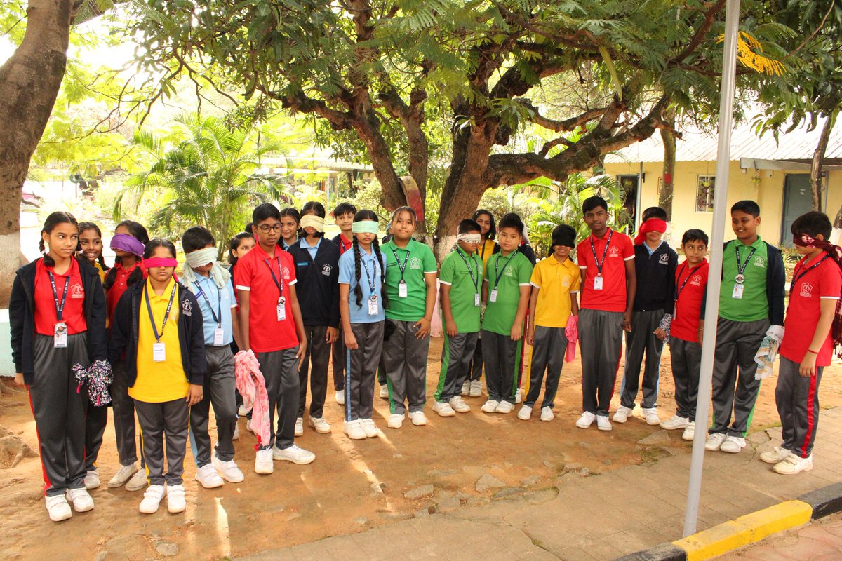 apsprtcbangalor's tweet image. 🌈 Learning beyond books!
CCA activities at APS PRTC, Bangalore brought out the best in creativity, teamwork, and talent. 🎭✨
#cca
#apsprtc