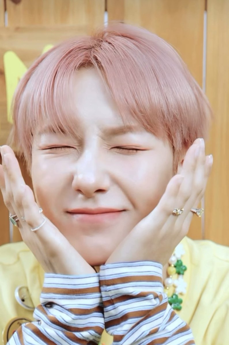 yellowmooren's tweet image. ฮืออออออออออ ไอเลิฟพิ้งเหรินเวรี่มัช พิ้งเหรินอิสเดอะเบสซุปเป้อโซคิ้วอินเดอะเวิลด์ 😭😭😭😭😭😭💓💝💞💕💖💗💞💘🩷💓💞