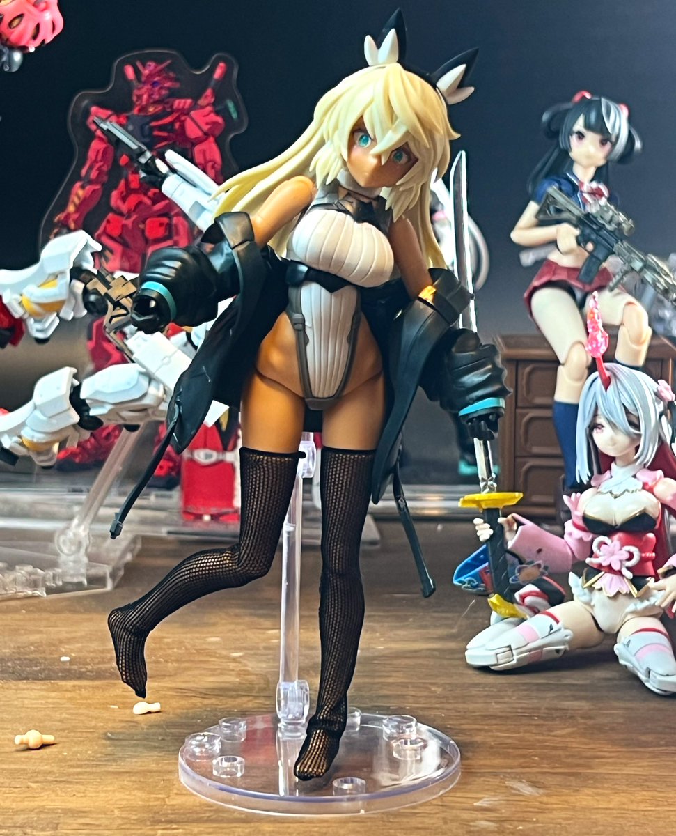 GK_modelinggg's tweet image. #みんなのセスティエが見たい

白いジャケットに塗ってもいいかも