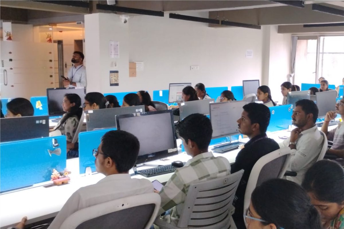 ritindia1983's tweet image. 💻 Industrial Visit | CSE Dept., RIT Rajaramnagar 🌐
SY B.Tech &amp;amp; M.Tech students visited Walstar Technologies Pvt. Ltd., Kolhapur, a leader in Web Design, UI/UX &amp;amp; App Solutions.

#RITRajaramnagar #CSE #IndustrialVisit #WalstarTechnologies #UIUX