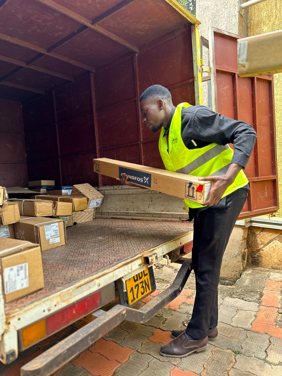 Akvointltd's tweet image. 🚨  Stock Alert! 🚨 
Enjoy genuine @grundfos  products, full warranties, reliable after-sales support, and no duplicates from your authorized distributor! 

Get your pump today and enjoy 10% off. Upgrade your water solutions now!

#Grundfos #WaterSolutions #Akvo #SOLAR