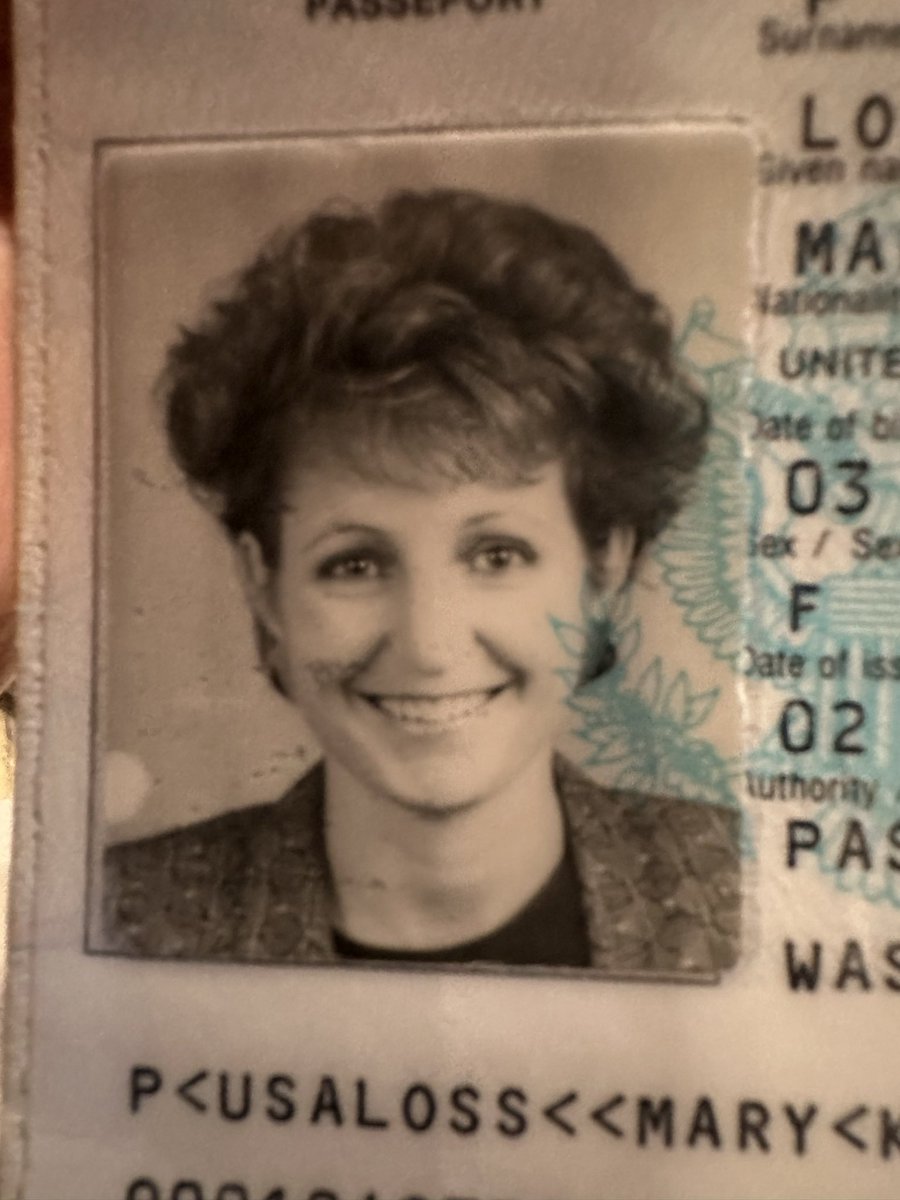 USAmbPH's tweet photo. On October 15, 1985, I began my diplomatic career at the State Department. What a wonderful and rewarding 40 years it has been -- 14 assignments in five different geographic bureaus. Have loved every minute! #DiplomacyMatters 🇺🇸🇩🇴🇰🇪🇲🇿🇹🇼🇨🇳🇭🇰🇺🇦🇨🇳🇰🇷🇮🇳🇦🇷🇵🇭 https://t.co/m2CjgOl5e6