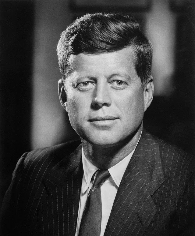 Swiatopedia_PL's tweet photo. W Listopadzie Rosja udostępni dokumenty dotyczące JFK. https://t.co/eDrUdbhMGK