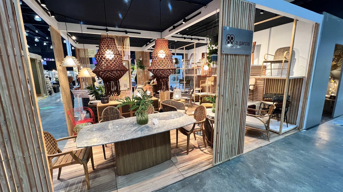 smninews's tweet image. (2/2)

Whether you’re a student, creative, or simply someone who’s curious about the art of making — this is the place to learn, explore, and be inspired.
via Uela Abunda

#PATALK #ManilaFAME #DesignPhilippines #CreativeFilipino #WorldTradeCenterManila #SupportLocal
