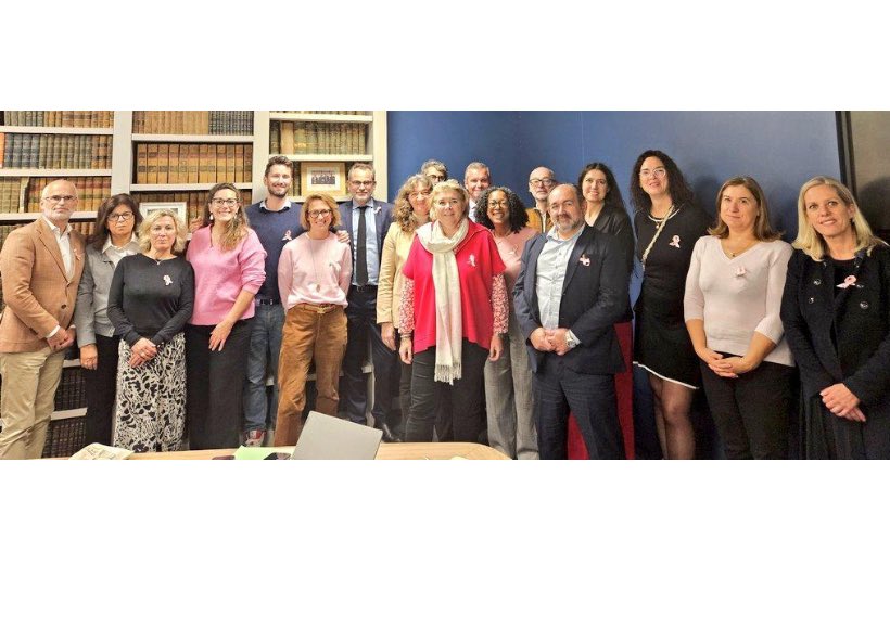 Avant l’Assemblée décentralisée de la <a href="/Conf_Batonniers/">ConférenceBâtonniers</a> à Lyon ce weekend, les Barreaux d’Île-de-France étaient réunis hier à Nanterre. Un grand merci à <a href="/barreau92/">Barreau des Hauts-de-Seine</a> pour son accueil !