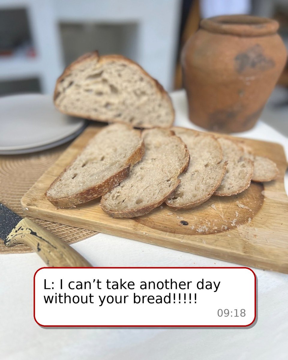 mammachefjozi's tweet image. Telling me it’s World Bread Day is a bit like telling a fish it’s World Water Day — but I’ll bite. 😏 

These are a few messages from the Flourish friends who really GET it — the ones who know that bread isn’t just food, it’s a full-blown love language! ❤️🥰 

#WorldBreadDay