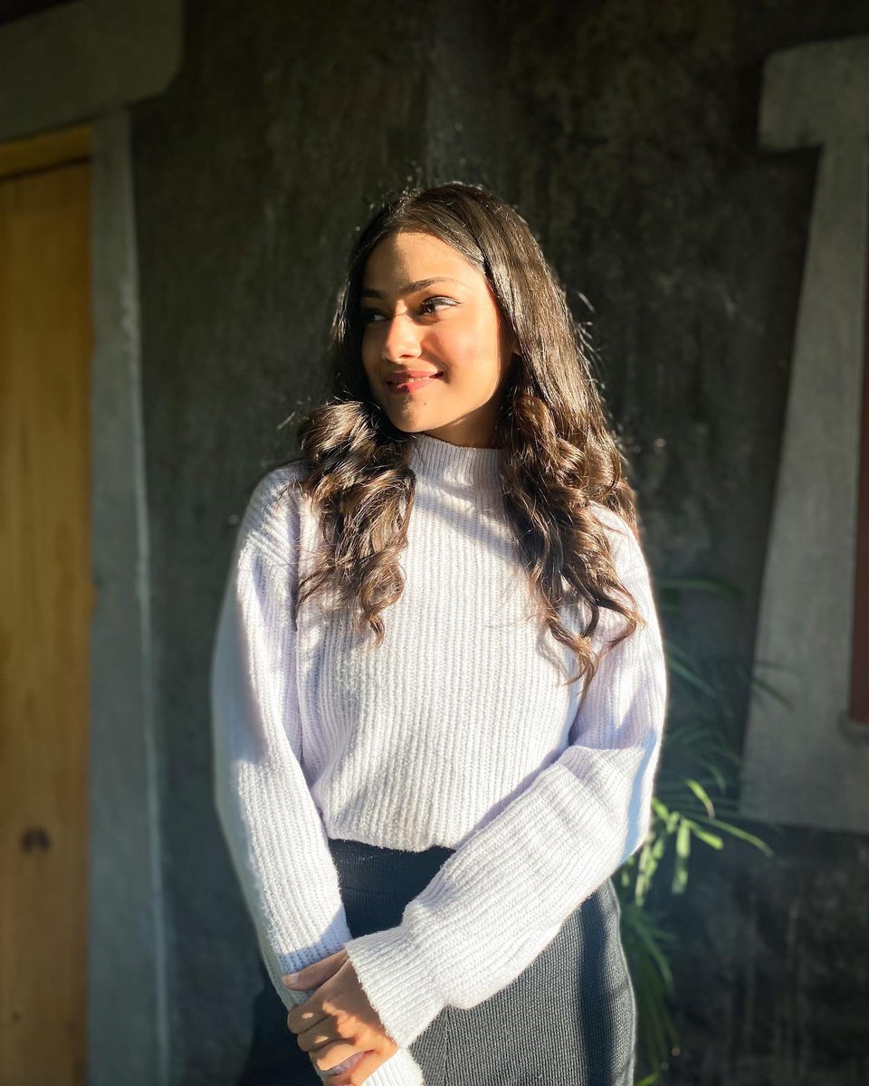 ash38844's tweet image. Soaking in a little sunshine and a lot of peace. 💛
#SimpleVibes #PositiveEnergy #SunshineMood