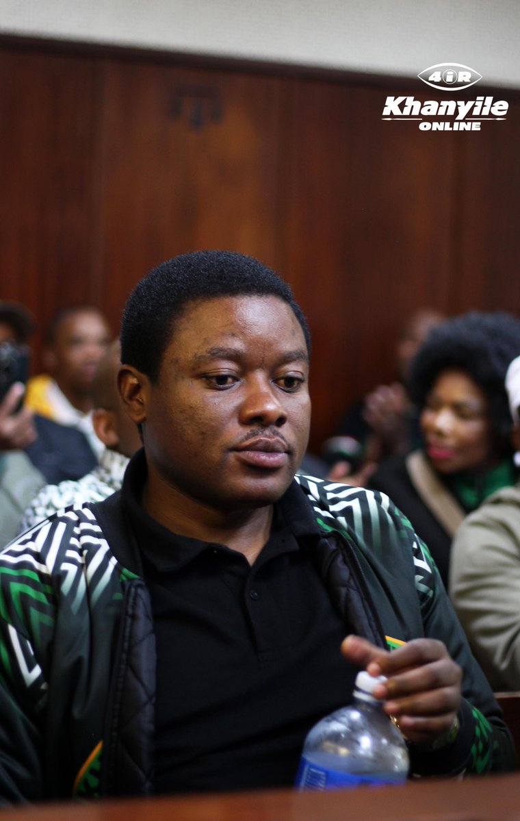 We are in court today -
The 2021 July unrest  court proceedings start at 9am today.

Durban High Court.

6th floor, L court. 🙏🏿
Freedom is coming tomorrow  🤞🏿