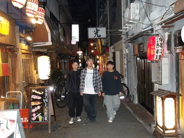 マタノシタシティー 暗い街中に火をつけて 暗い街中に火をつけて | マタノシタシティー | LONG PARTY RECORDS