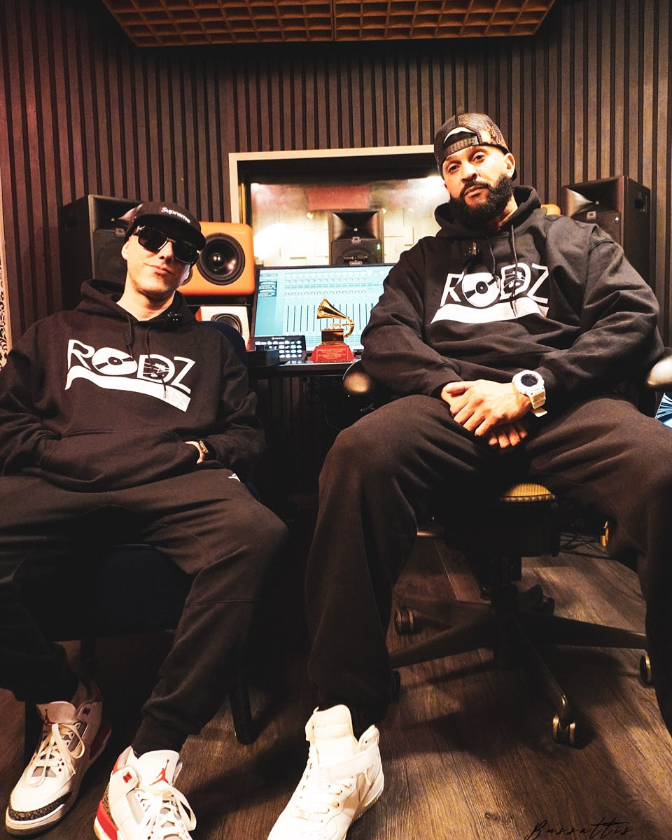 RodzTownRecords's tweet photo. Faltan 24 horas para que salga Built Different 💥 https://t.co/Fi2m85NvVV