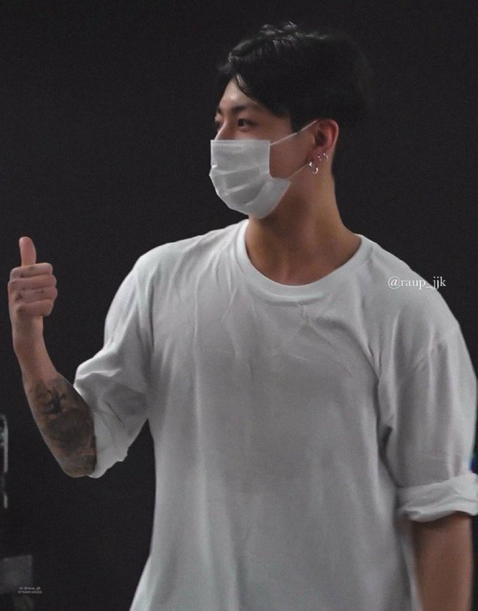 If the post is reaching you
drop the last Jungkook photo you saved!