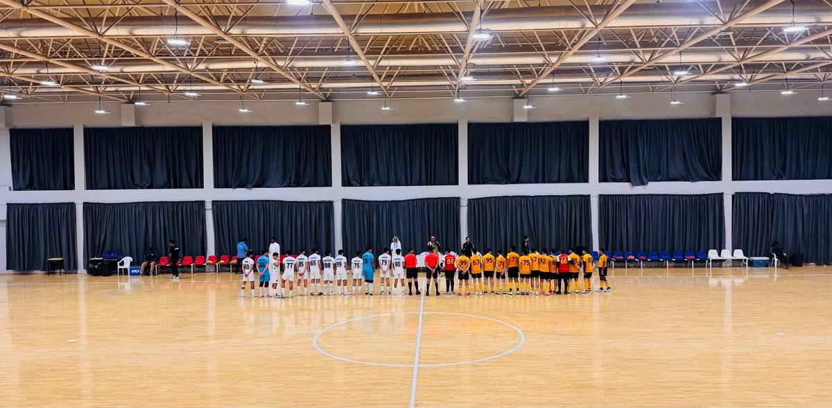 BrunoGarcia_F's tweet photo. 🇪🇸
🌱 El futuro del Futsal en Kuwait nace en las ligas de base. 🇰🇼⚽️
#FutsalBase #KuwaitFutsal
🇬🇧
🌱 The future of Futsal in Kuwait starts in the grassroots leagues. 🇰🇼⚽️
@kuwaitFA
@proneosports
@jomasport https://t.co/XHJCStr0Bs