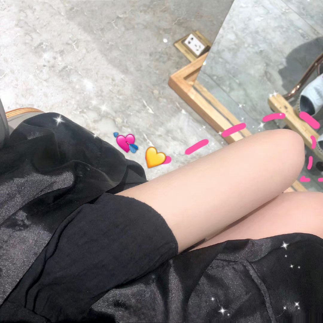 badang154161's tweet photo. 다리가 시려워용
 #맘눌뎀 #다리 #섹트 https://t.co/HzafJois6H