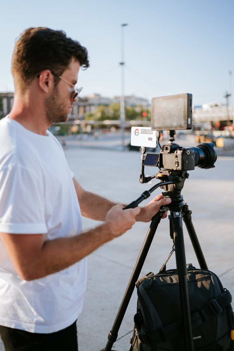 🎥  El trípode definitivo para videógrafos que buscan un trípode versátil: ALTA PRO 3VRL con base niveladora (semiesfera), con patas robustas de 30mm para la máxima estabilidad, rótula de vídeo fluida para tomas precisas. DESCÚBRELO EN VANGUARD 👉 vanguardworld.es/collections/al…