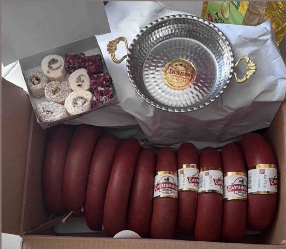 alisverisepetii's tweet image. Afyon'da üretim yapan güvenilir sucuk üreticisi, %100 doğal, sağlıklı ve enfes sucuklarını Trendyol üzerinden satışa sundu. Şuanda en çok satanlar da 1 numara. Tava ve lokumda hediyeli 🤌🏻😍