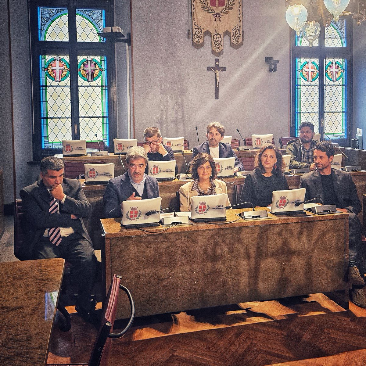 Il detto “Casa e Bottega”? Superato! 
Noi preferiamo “Teatro e Bottega” 🎭titolo del progetto di #CabiriaTeatro che porta gli spettacoli nelle attività commerciali di #Novara realizzato grazie a <a href="/fcn_onlus/">Fondazione Comunità Novarese ef</a>
Il programma dei (primi) spettacoli (gratuiti) rb.gy/f4pi23