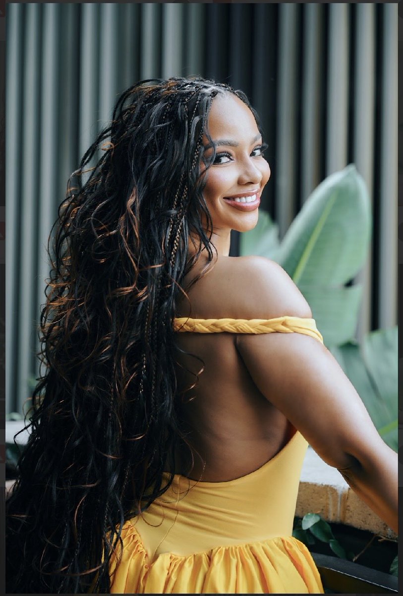 Hi Besties!  #BEBEAUTIFULHAIR
Has partner with our fave, Mihlali Ndamase on their Summer campaign and get what? You can have the same look ! Look out for some awesome weekly cash prizes! 🌸