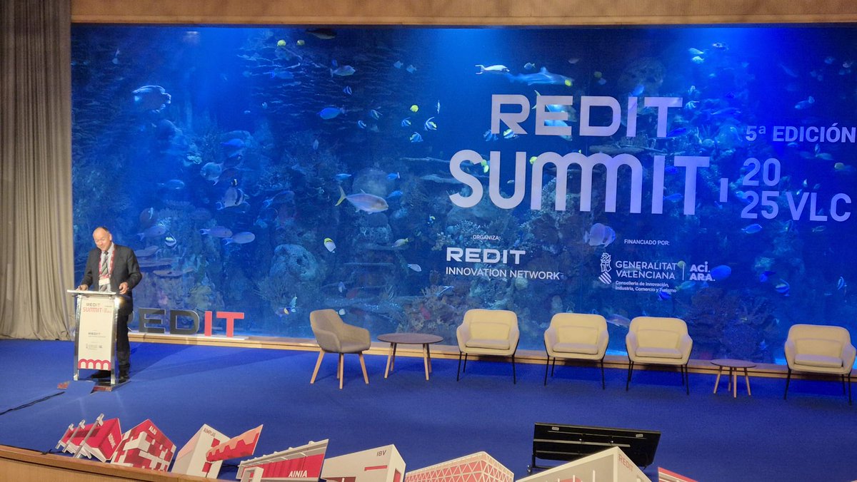 ibv_org's tweet photo. ¡Arranca #REDITSummit! El evento de I+D+i más importante de la Comunitat Valenciana 👏
Una cita en la que Gerardo Roger, CEO de @EpigramTech, hablará del proyecto conjunto #SMACSOR.
Desde el IBV, es un placer participar en un día clave que impulsa la colaboración. https://t.co/2vDGH40Ugy