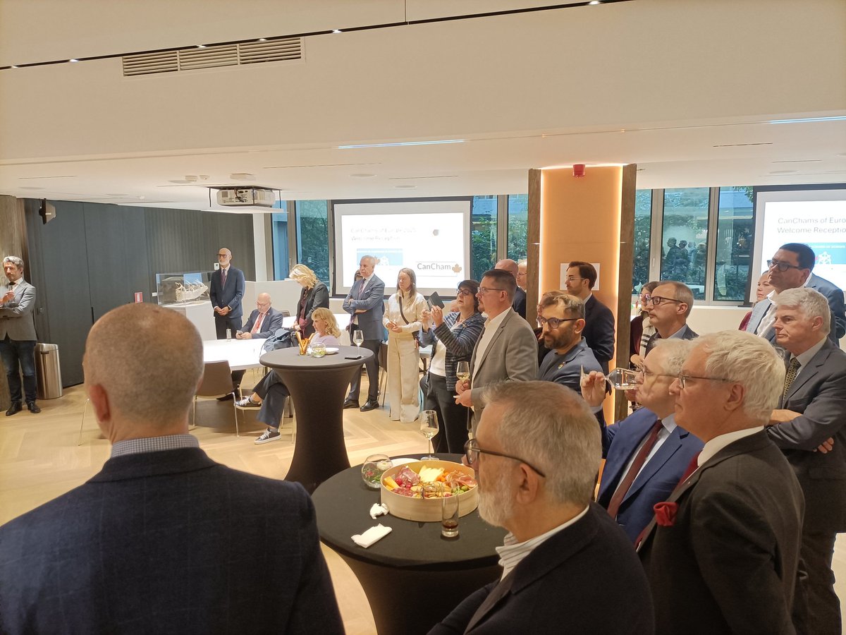 CanadaCommerce's tweet photo. Starting 2 great days of meetings with 🇨🇦 Canadian bilateral Chambers across Europe. Lots of shared ideas, best practices and collaboration. https://t.co/2mnNNAS3YR