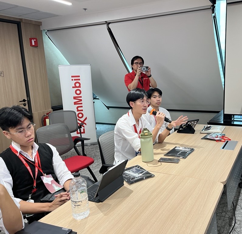 exxonmobil_th's tweet image. &apos;🎓#ExxonMobil ต้อนรับน้อง ๆ วิศวะคอมฯ ปี 4 สู่กิจกรรม Exploring Success in IT Project Management 🚀
เปิดมุมมองสายงาน IT จากพี่ ๆ ผู้เชี่ยวชาญ #เอ็กซอนโมบิลในประเทศไทย พร้อมแชร์กลยุทธ์และทักษะสำคัญเพื่อเตรียมความพร้อมสู่โลกการทำงานจริง ✅ #ITProjectManagement