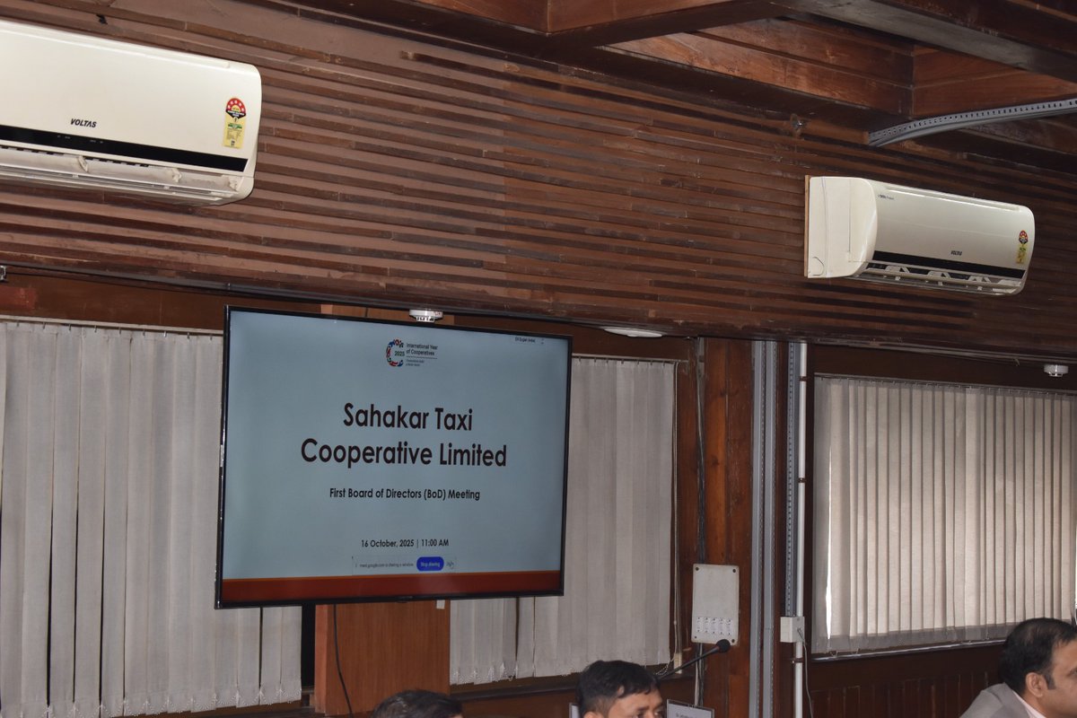 coopbharattaxi's tweet image. The first meeting of the Board of Directors of Bharat Taxi (#SahakarTaxi Cooperative Limited) was held today in New Delhi. Board members shared valuable insights on the roadmap ahead, setting the direction for the #cooperative’s growth and innovation.
#sahakarsesamriddhi