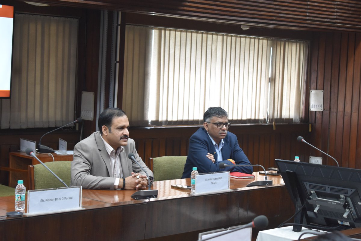 coopbharattaxi's tweet image. The first meeting of the Board of Directors of Bharat Taxi (#SahakarTaxi Cooperative Limited) was held today in New Delhi. Board members shared valuable insights on the roadmap ahead, setting the direction for the #cooperative’s growth and innovation.
#sahakarsesamriddhi